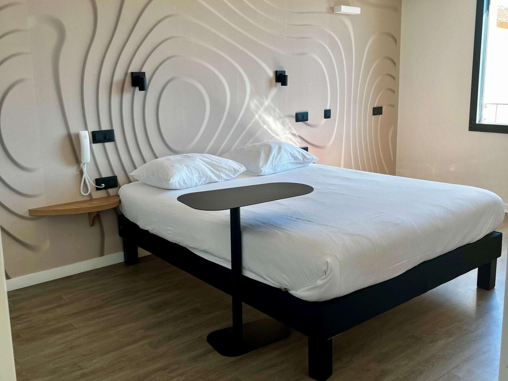 מלון Ibis Styles Cabries Aix-En-Provence Tgv מראה חיצוני תמונה