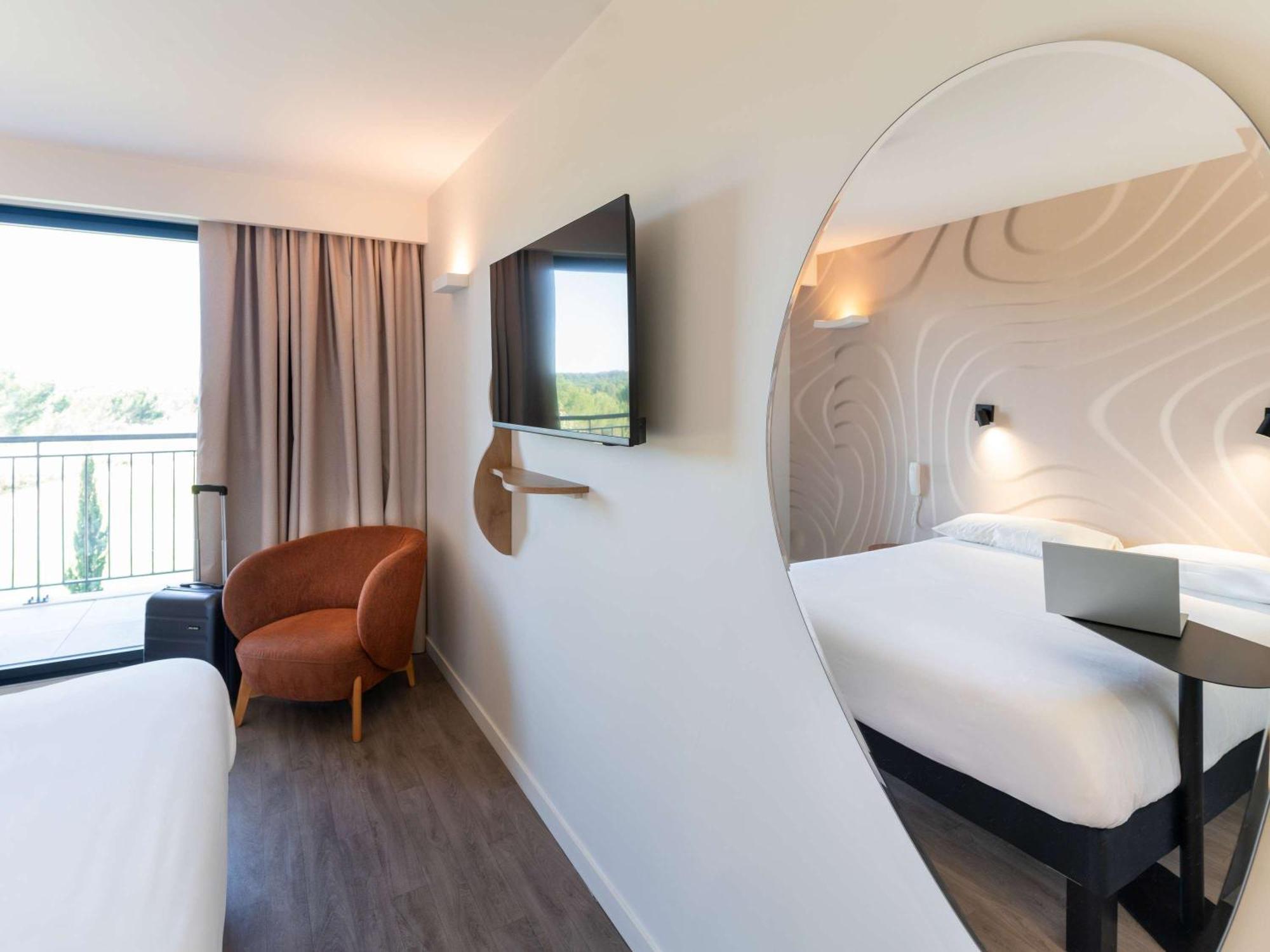 מלון Ibis Styles Cabries Aix-En-Provence Tgv מראה חיצוני תמונה